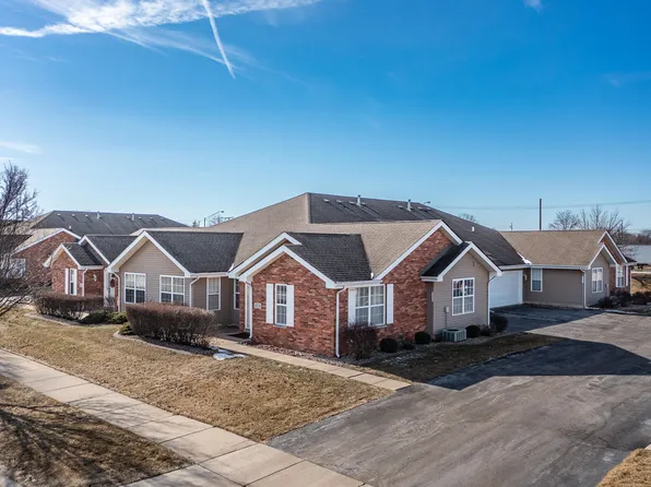 1026 N Woodlawn Ave, Griffith, IN 46319