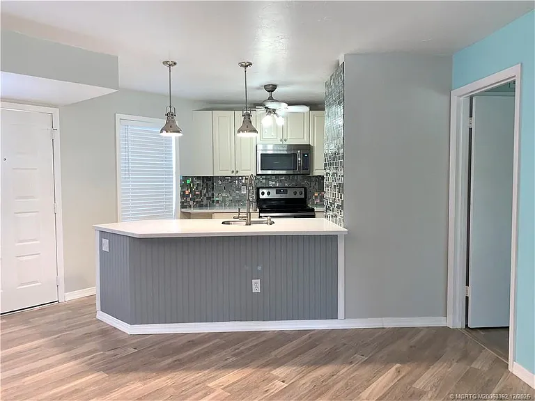 3302 SE Aster Ln — Photo 5