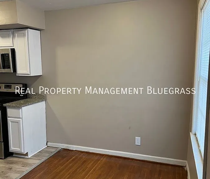 1618 Alexandria Dr #1 — Photo 3