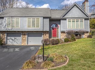 5224 Ranchcrest Dr, Roanoke, VA 24018