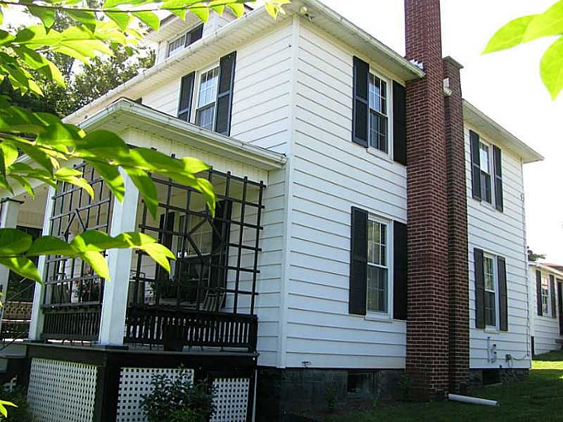 1st image of 615 Leora Ave
