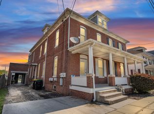 530 Baer Ave APT 2, Hanover, PA 17331