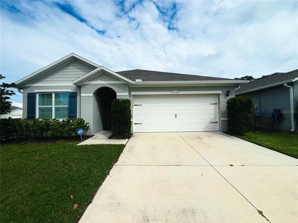 5255 Bracks Landing Dr, Saint Cloud, FL 34771