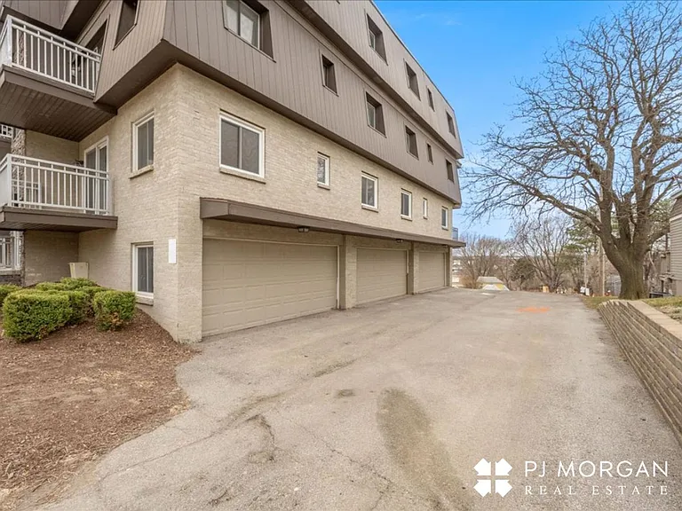 Mill Pointe — Photo 43