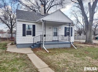 3134 W Latrobe St, Peoria, IL