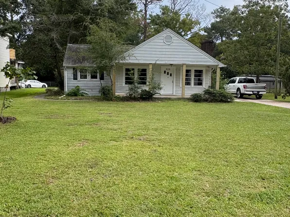 929 41st St, Wilmington, NC 28403