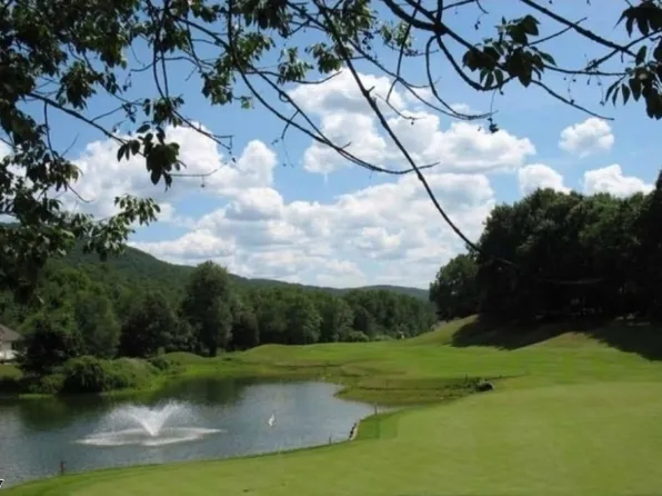 47 Harker Hill Dr, Hardyston Twp., NJ 07419