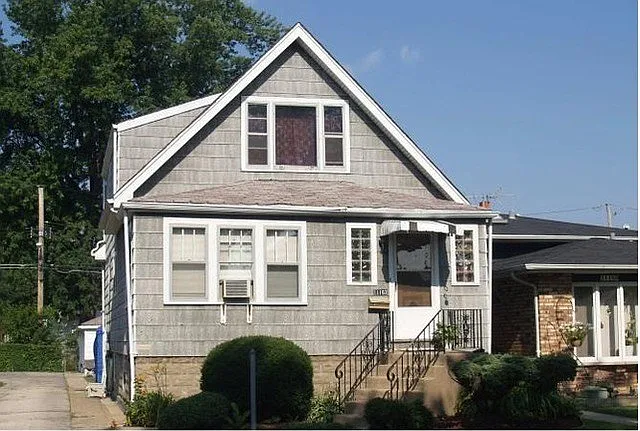 11162 S Christiana Ave photo 1