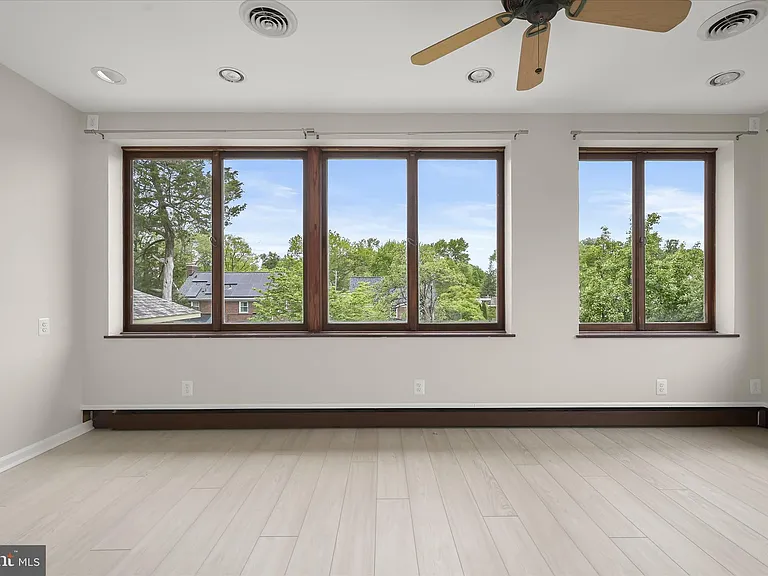 3007 Oliver St NW — Photo 18