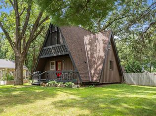 38566 Branch Ave, North Branch, MN 55056