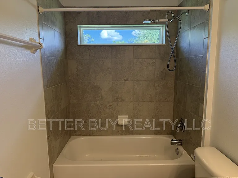 16 Kalendar Ct — Photo 16