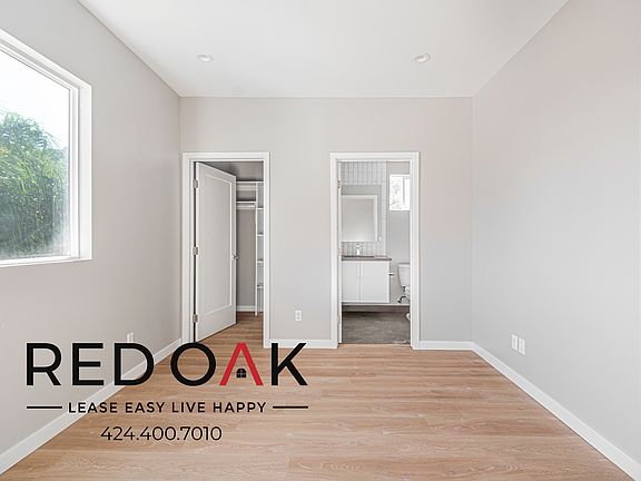 5th image of 4506 Esmeralda St Unit 4