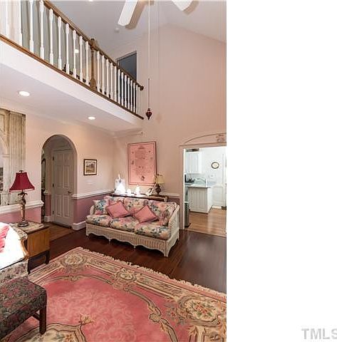2nd image of 229 Saddletree Rd