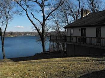 2nd image of 27031 Hillside Ct