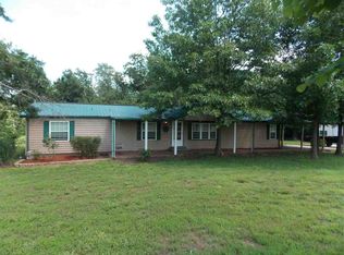 927 SE 450th Rd, Clinton, MO 64735