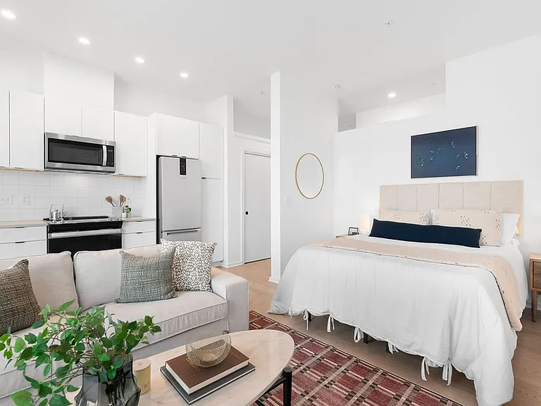 521 Mangum St #33 — Photo 7