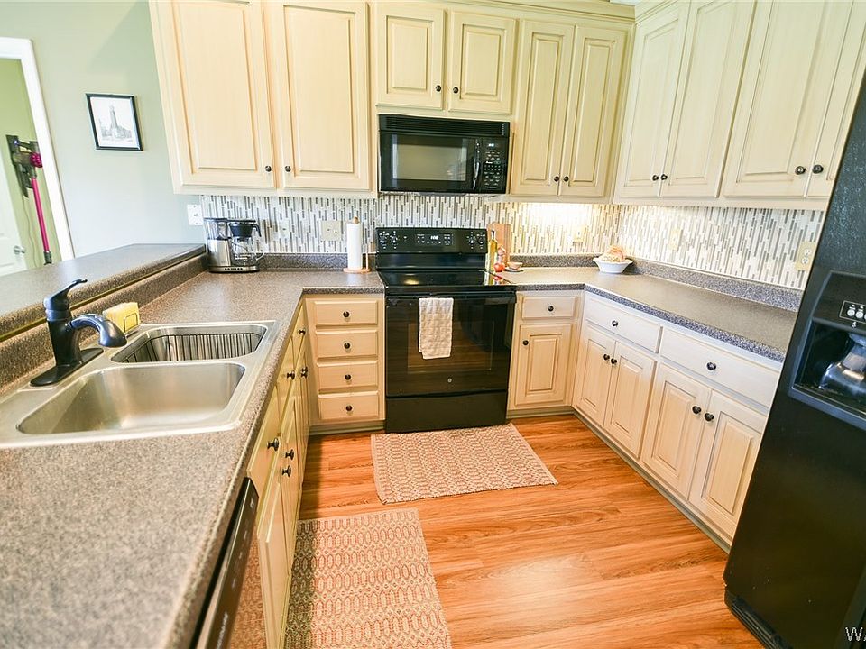 12391 Huntington Village Dr, Northport, AL 35475 Zillow