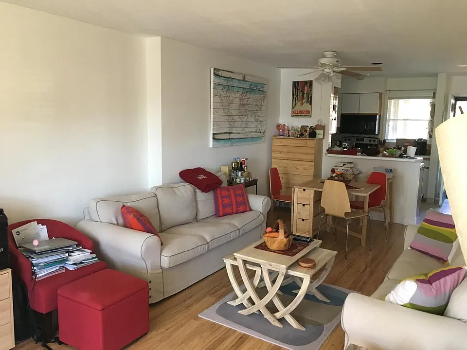 1450 North St #210