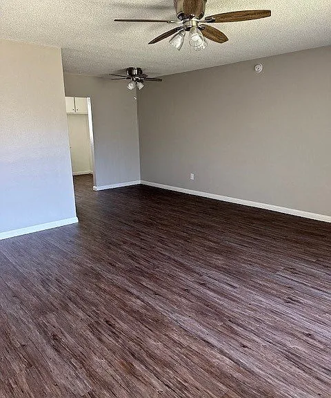 950 Palmbrook Dr — Photo 38
