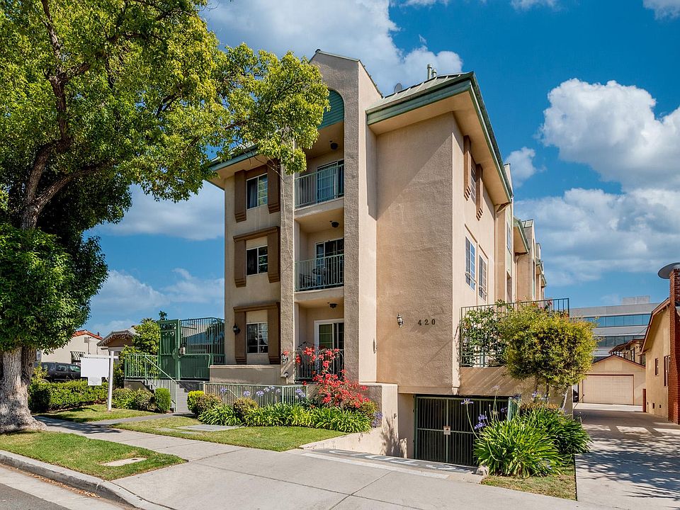1st image of 420 W Wilson Ave Unit 205