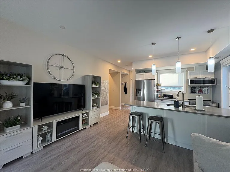550 Sandison St #71 — Photo 10