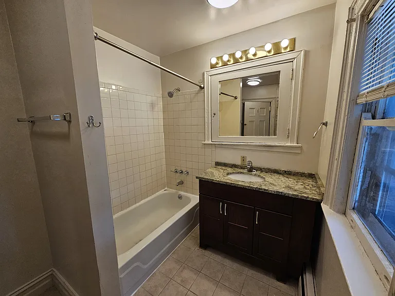 103 Rutgers St #2 — Photo 15