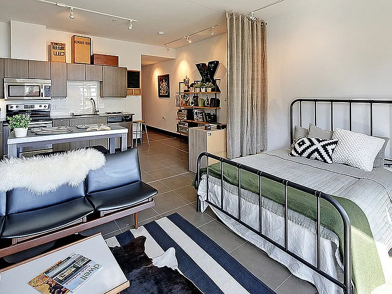 Lawrence Lofts — Photo 7