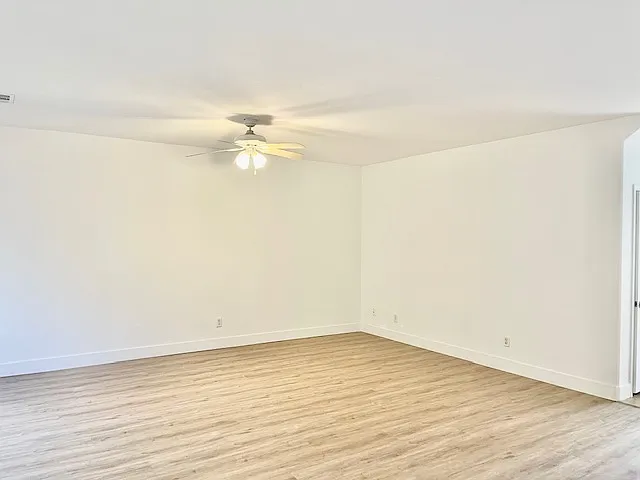 6700 Prairie Dusk Dr — Photo 21
