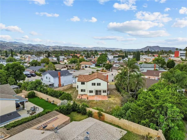 2031 Morning Glory St, Simi Valley, CA 93065