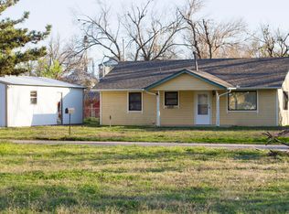 602 West Pne, Tuttle, OK 73089