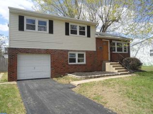 612 Tamara Cir, Newark, DE 19711