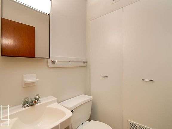 2nd image of 411 E Buttles Ave #773