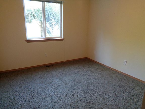 4th image of 7429 84th Avenue Ct NW #1