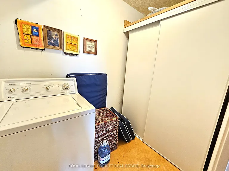 1535 Lakeshore Rd E #1704 — Photo 25