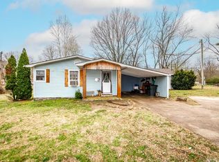 35 S 1st St, Pangburn, AR 72121