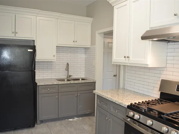 2502 Saltus St APT 2, Houston, TX 77003