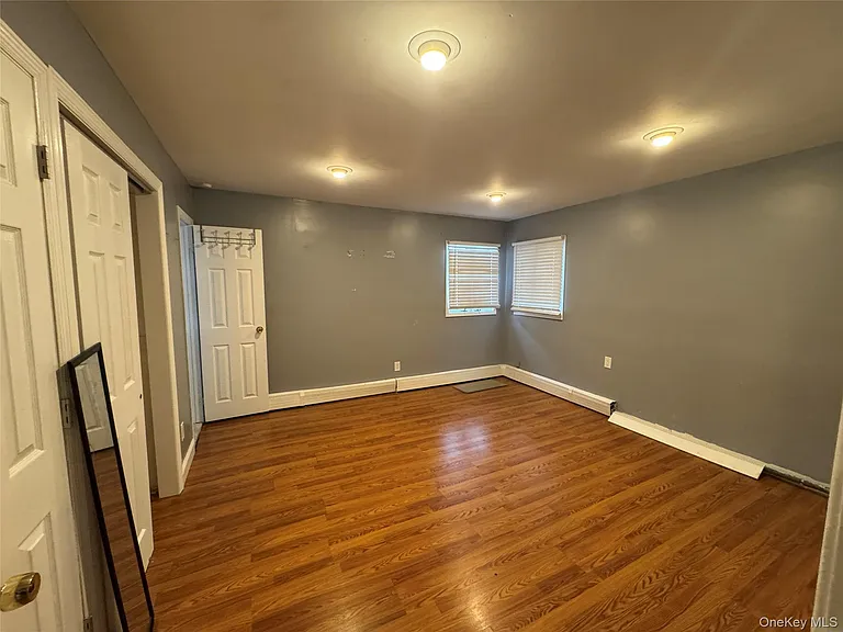 11 Oak Pl — Photo 9