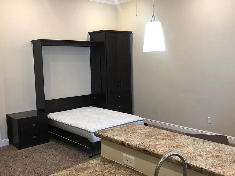 114 E University St #3 — Photo 26