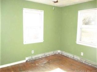 123 Benz St, Ansonia, CT 06401