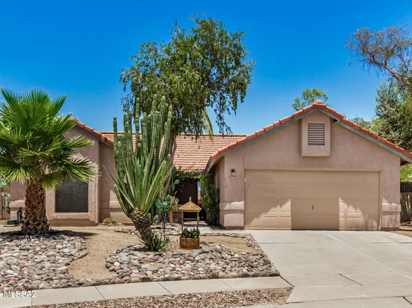 9923 N Longford Dr, Tucson, AZ 85742