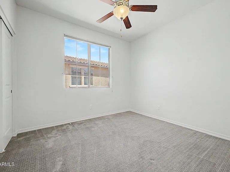 1575 W Marlin Dr — Photo 25