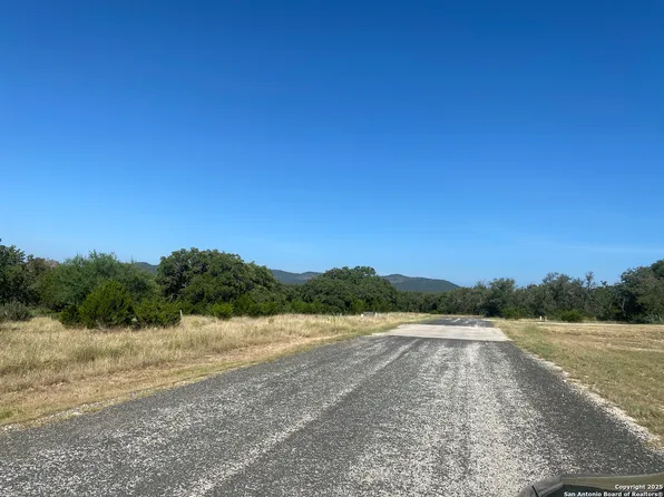 935 Ridge Loop LOT 31, Rio Frio, TX 78879