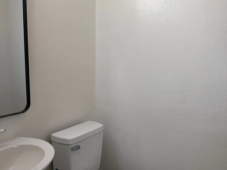 4615 Grinnell St #106 — Photo 13