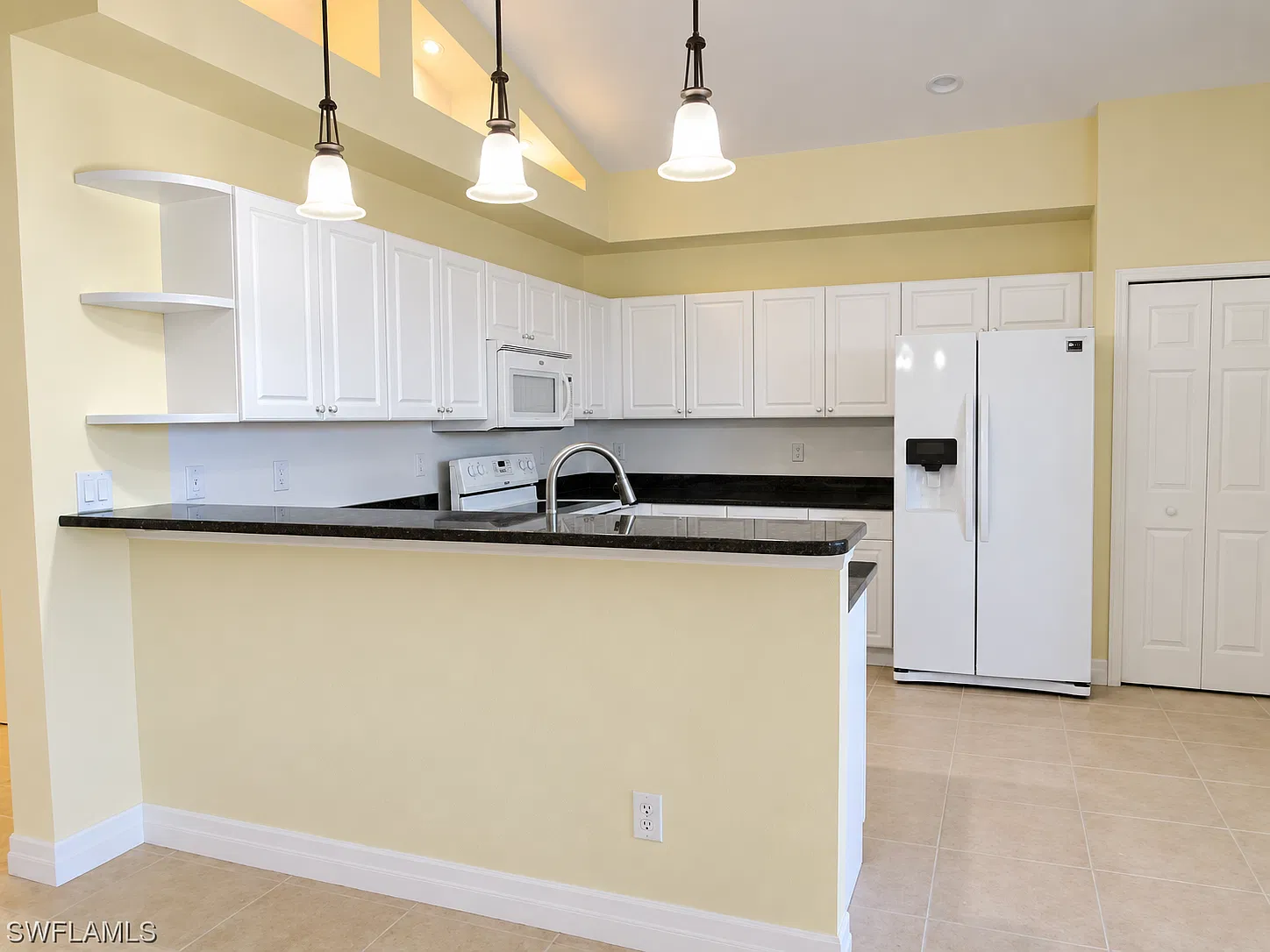 4 bed, 2203 sqft, $2,400 — Photo 4