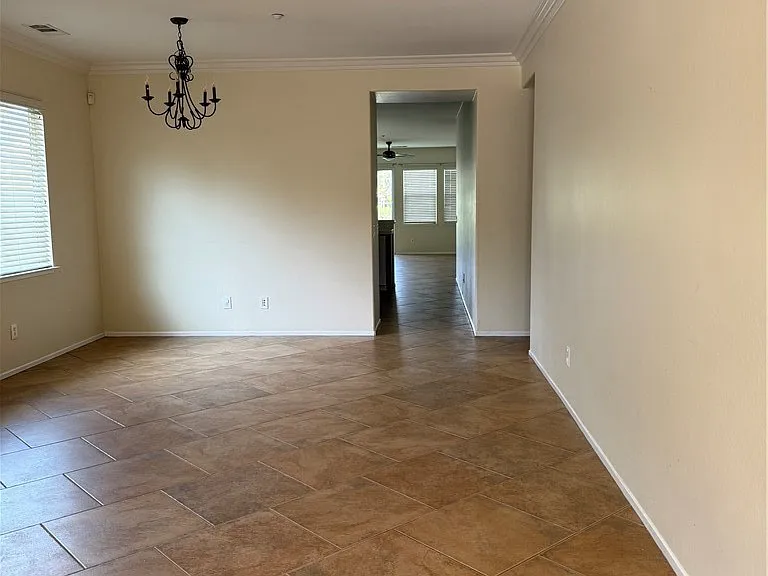 11018 Veach St — Photo 3