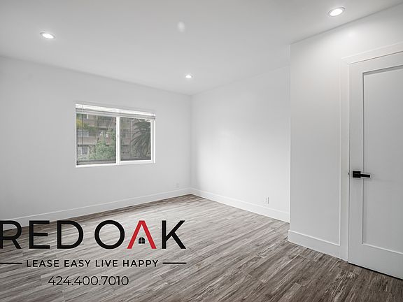3rd image of 1346 N Fuller Ave APT 4