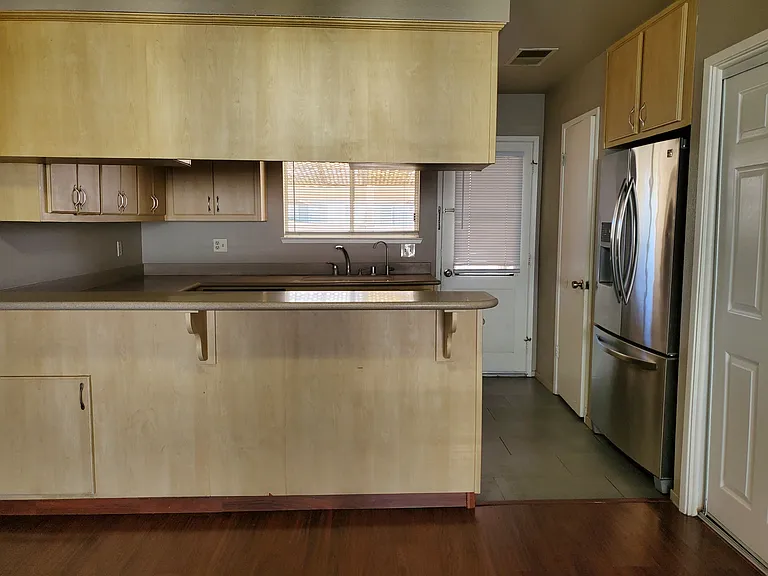 1846 Merced Ave — Photo 4