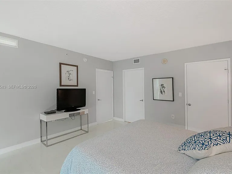 200 Sunny Isles Blvd #21204 — Photo 16