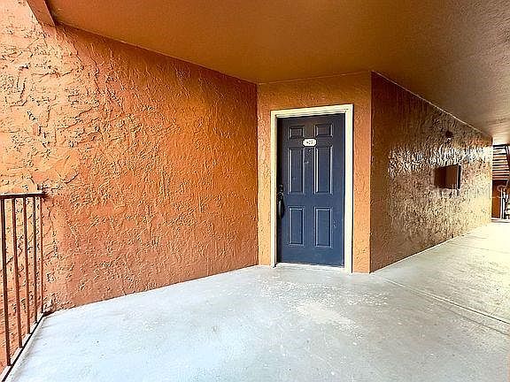 3rd image of 5140 Conroy Rd #27