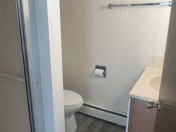 5th image of 2020 Longyear Ave #1C